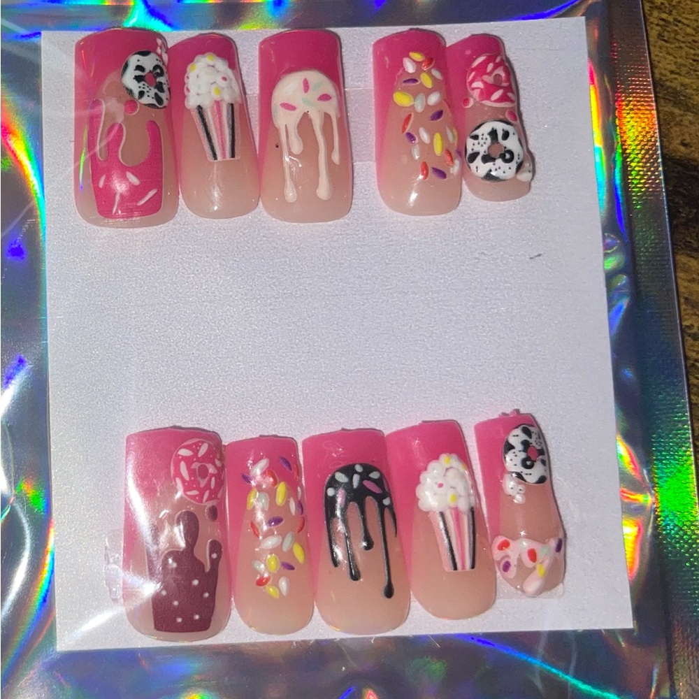 Pink Dessert Theme Press-On Nail Set